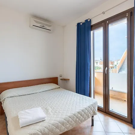 Appartement In A With Private Patio *